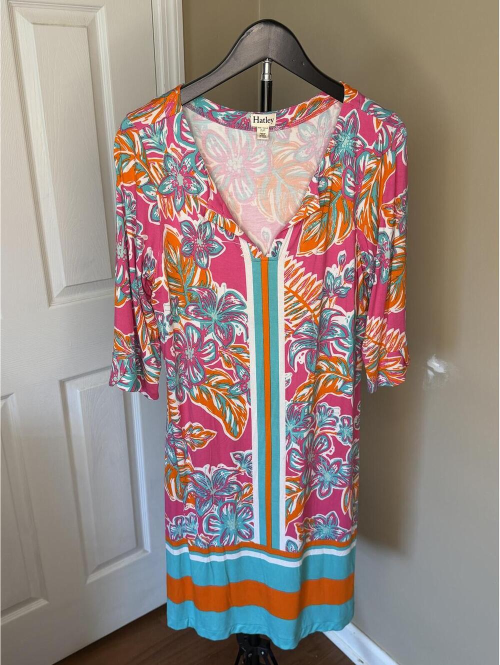 Hatley Tropical Floral Shift Dress Women’s Medium Pink Blue Resort Preppy